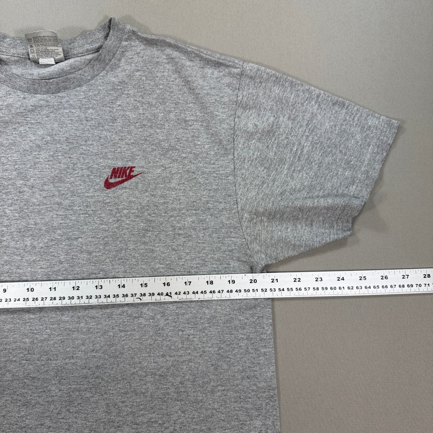 Vintage Nike There Is No Finish Line T-Shirt Mens Medium Gray Made In Canada Y2K