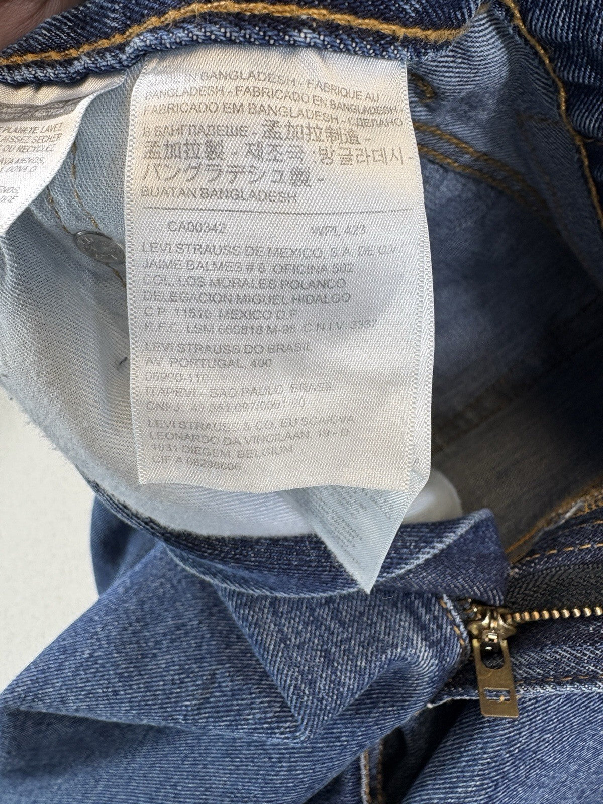 Levi's 516 Slim Straight Jeans Mens 34x30 Medium Wash NEW