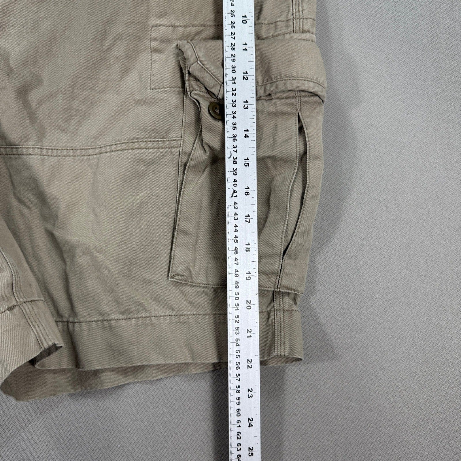 Polo Ralph Lauren Cargo Shorts Classic Chino 100% Cotton mens Size 40 Beige