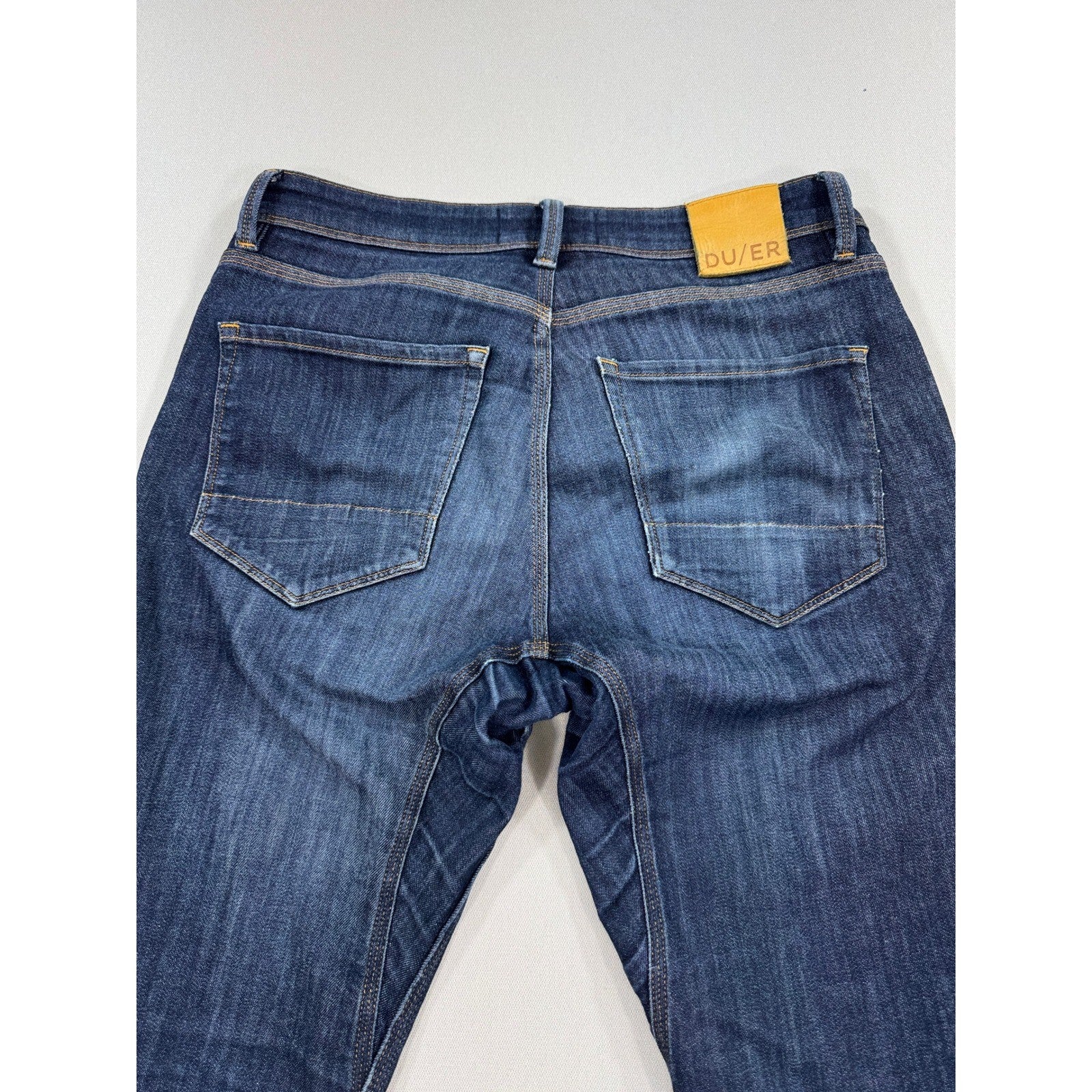 DUER L2X Slim Fit Jeans mens 32x32 Dark Wash Denim Casual Comfort Stretch