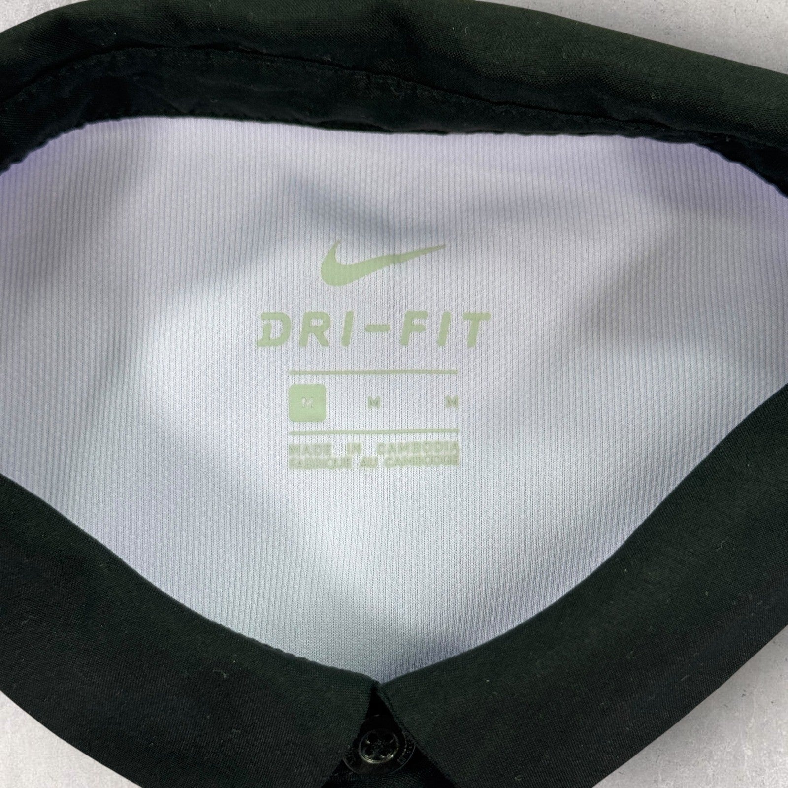 Nike Roger Federer Polo Shirt RF mens Medium Lavender Short Sleeve Tennis