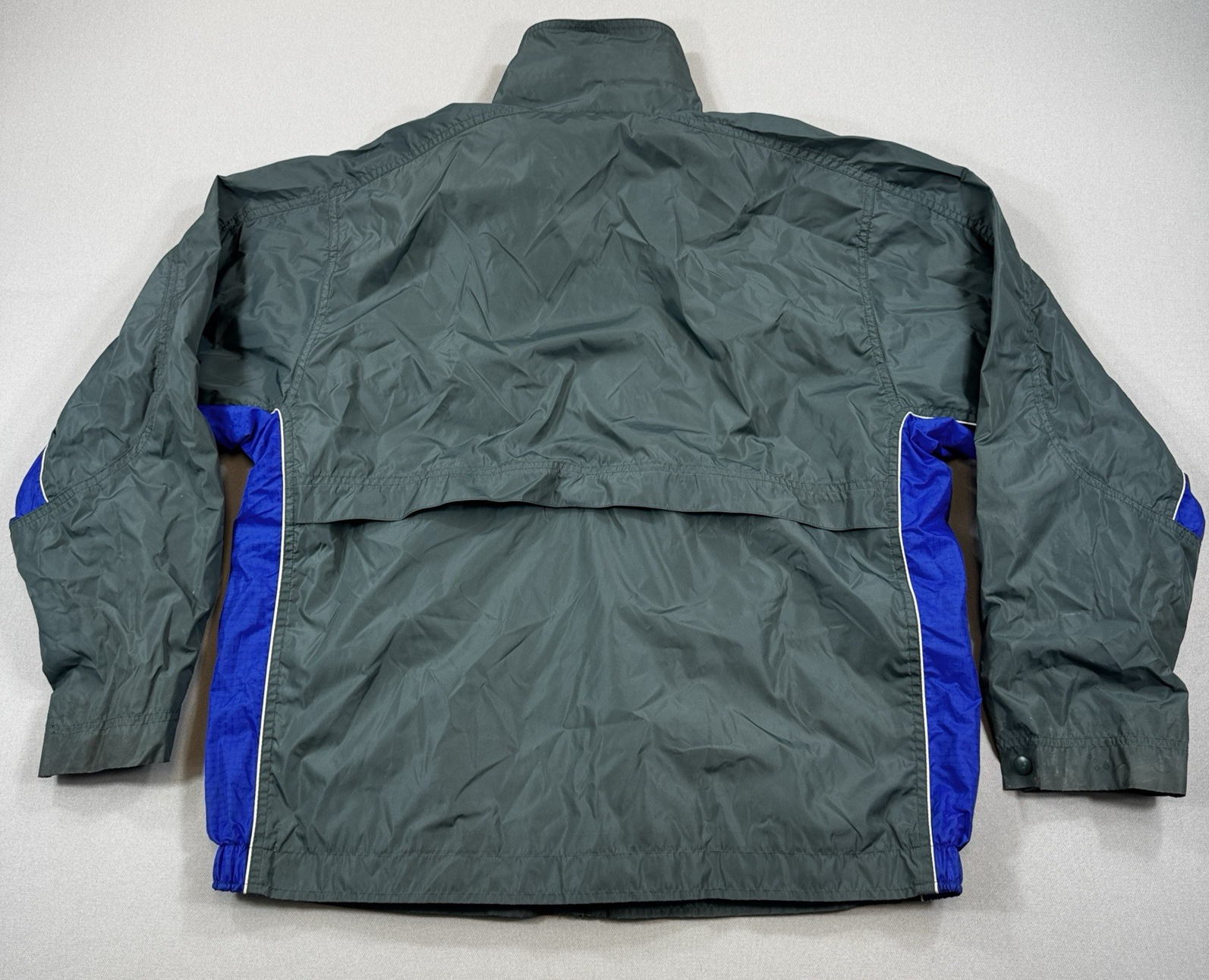 Vintage 90s Nike Windbreaker Jacket XL(18-20) Green Full Zip Athletic