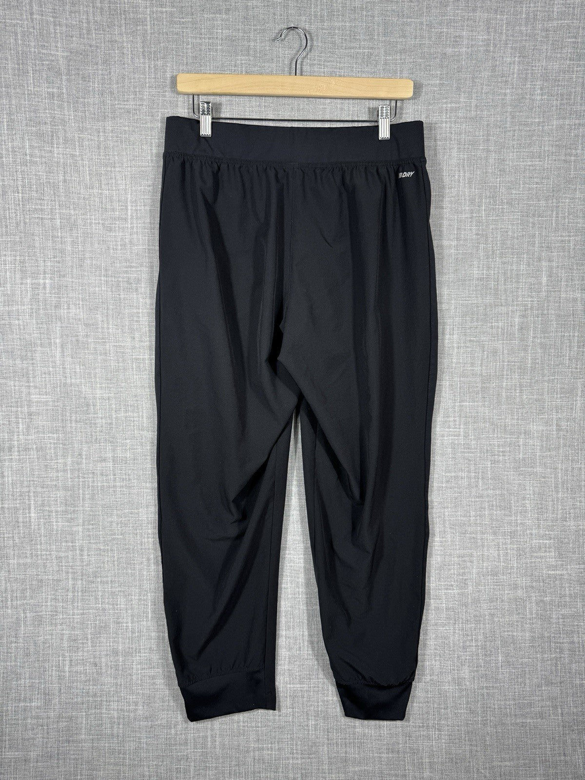 New Balance Mens Black NB Dry Tracksuit Track Pants Joggers Medium