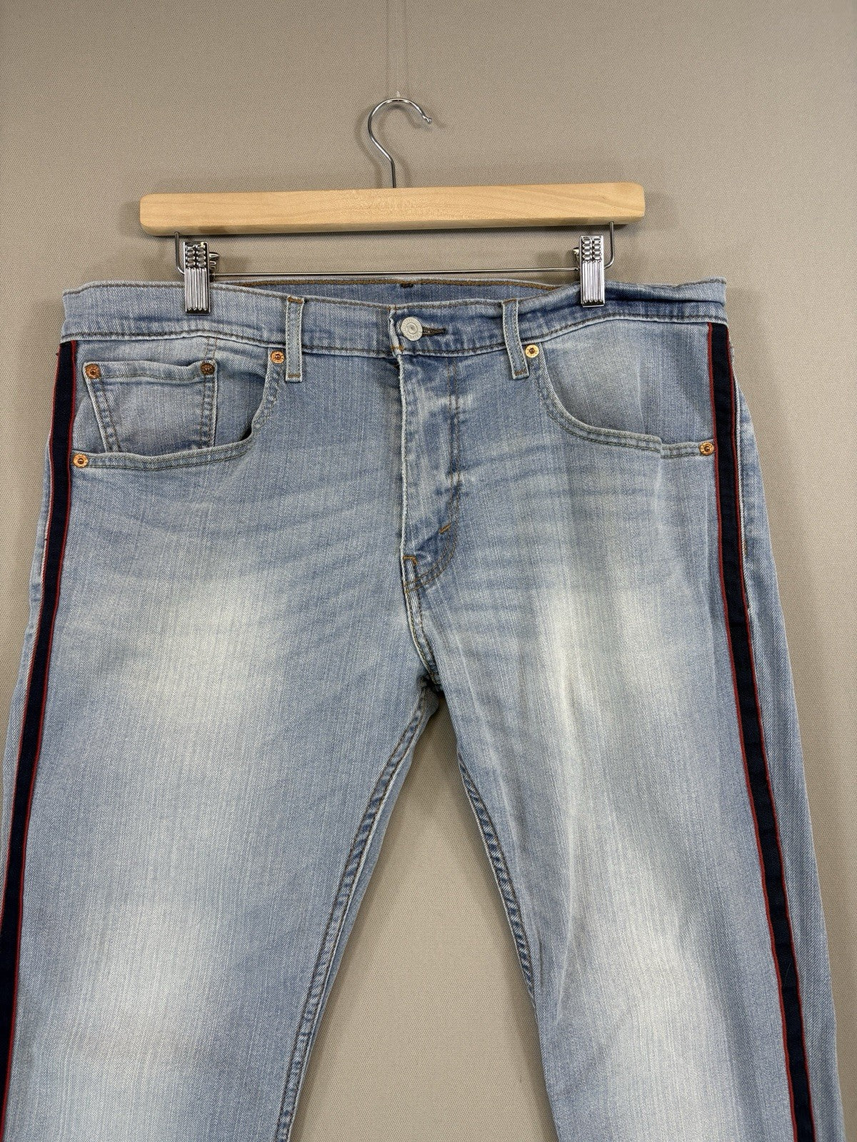 Levis 655040189 Jeans Skinny Straight Fit Mens Size 36x30 Blue Denim Light Wash