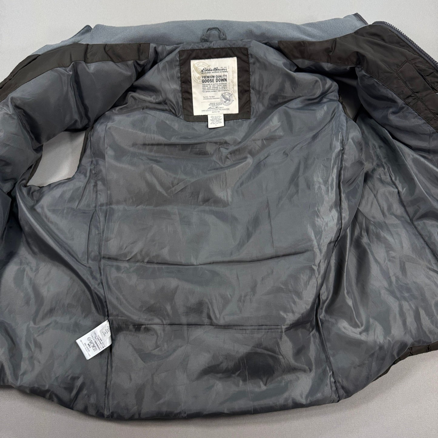 Eddie Bauer Goose Down Puffer Jacket mens Large Full Zip Premium Vest Quilted