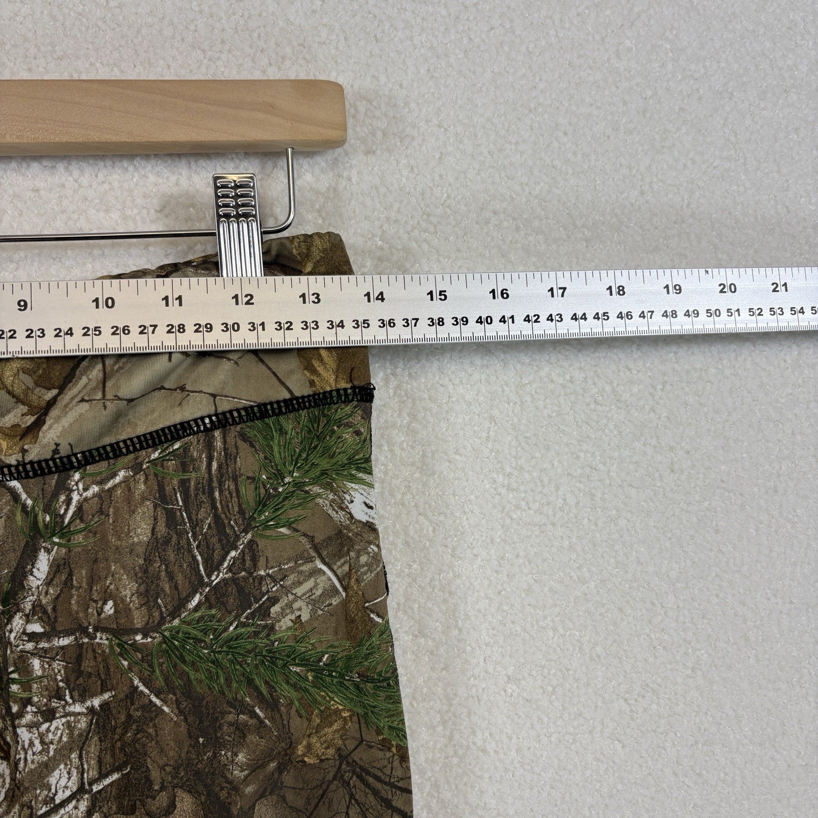 Under Armour Mens Medium Fitted Hunting Pants Realtree Camo