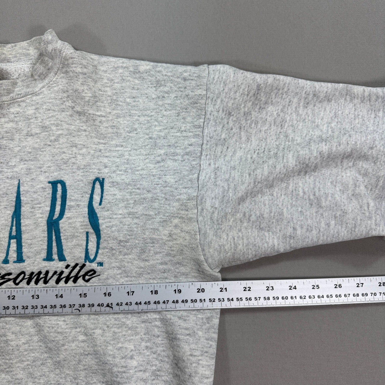 Vintage 90s Jacksonville Jaguars Sweatshirt Logo 7 mens Medium Gray Made In USA