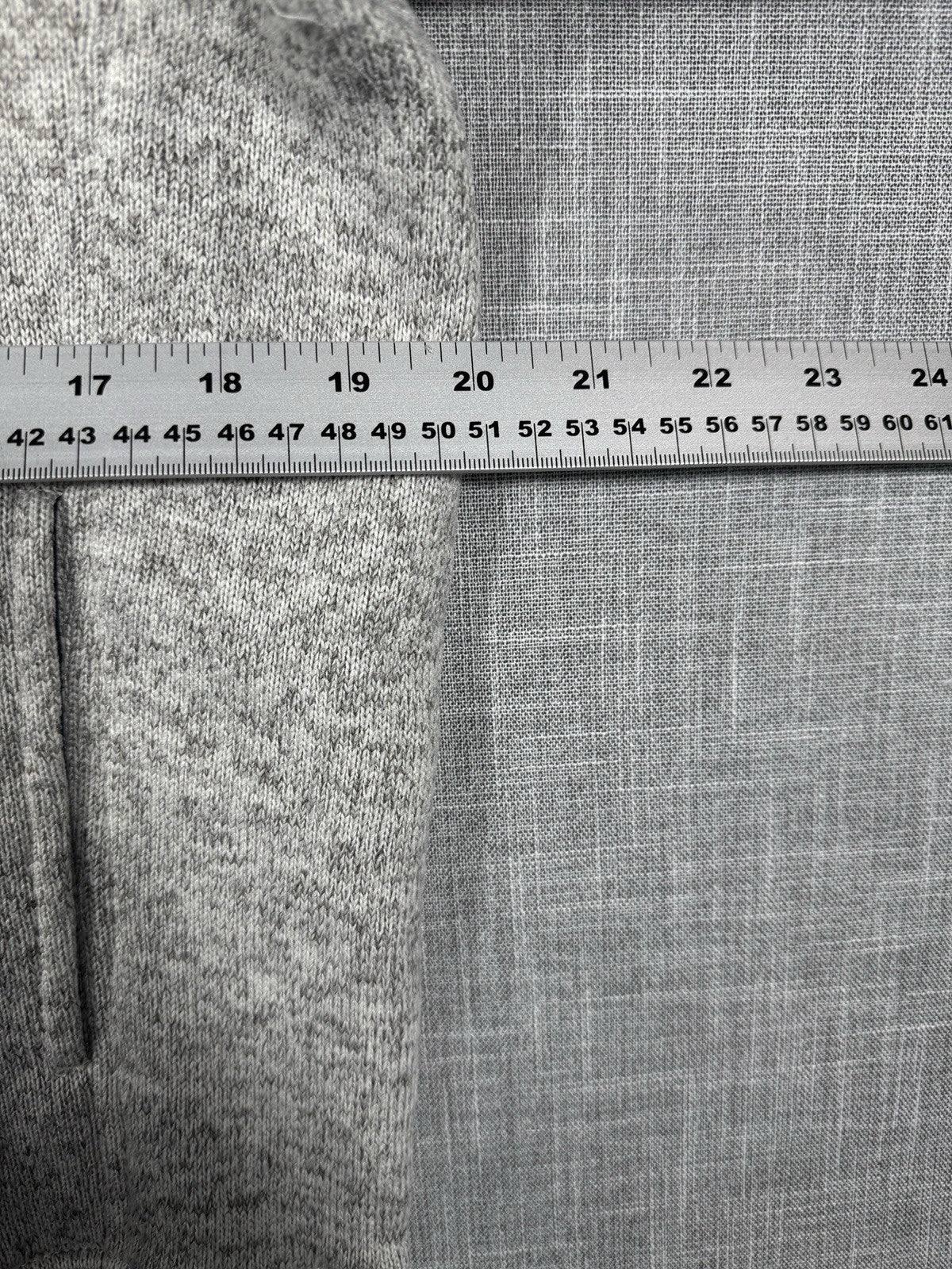 Chicago Cubs 1/4 Zip Sweater Long Sleeve Salt And Pepper Pattern 47 Size Large