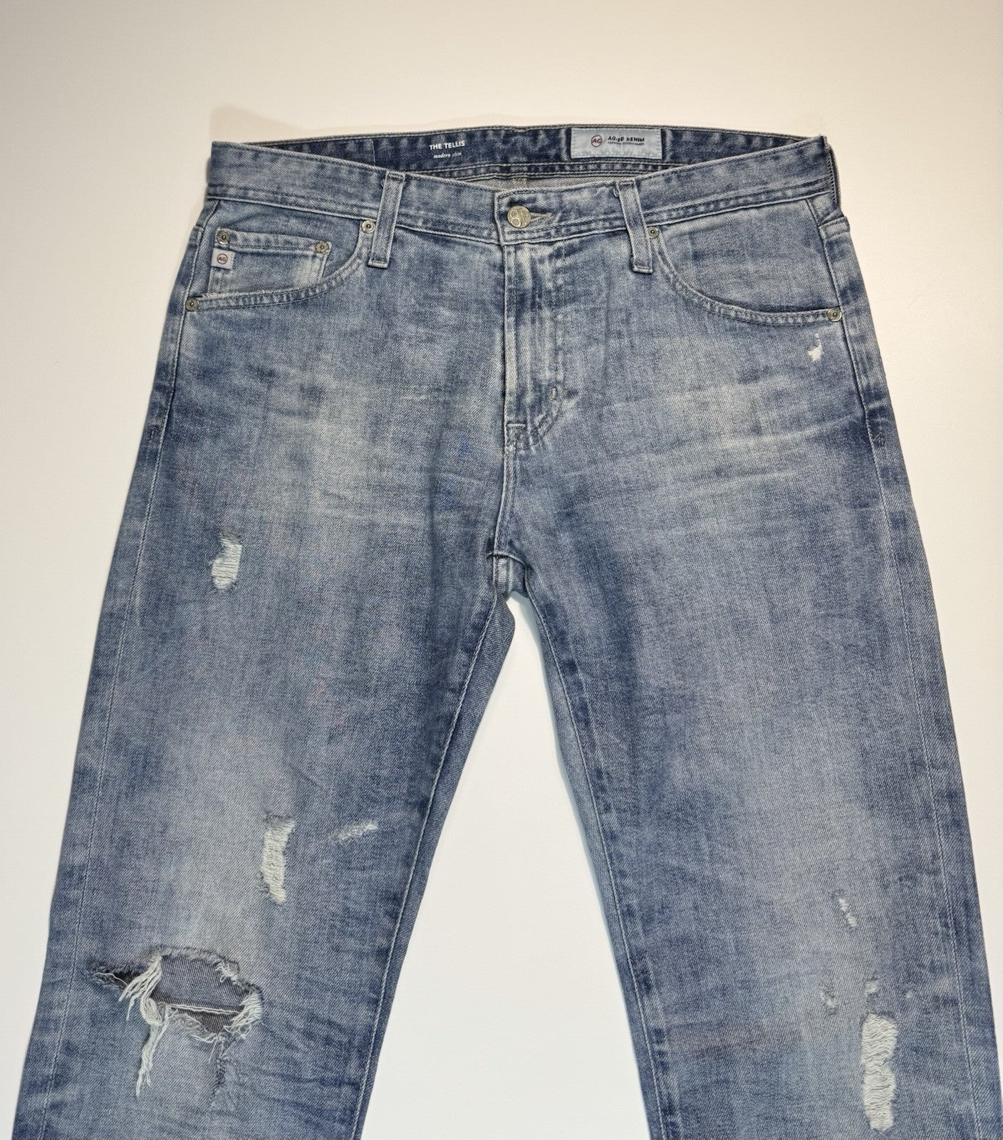 AG Jeans Light Blue Tellis Modern Slim Ag-ed Distressed Denim Jeans 33x32