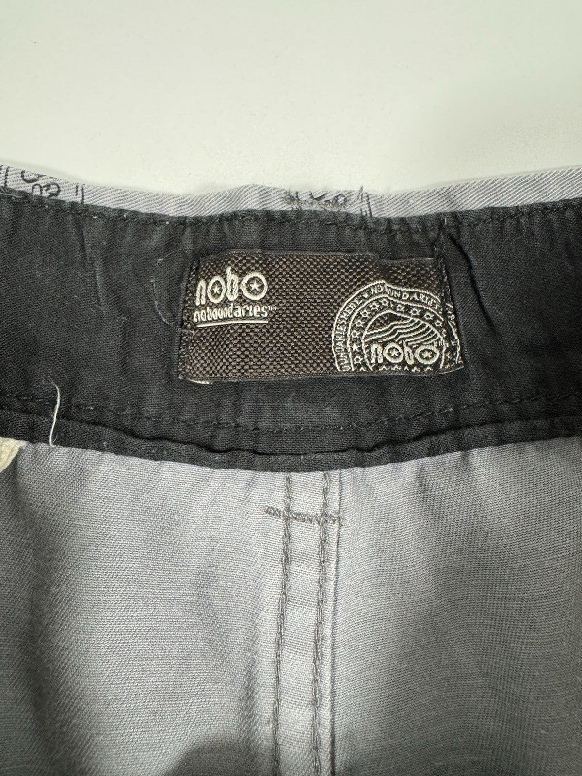 no boundaries Khaki Cargo Shorts Size 36 Bone Pattern Cotton