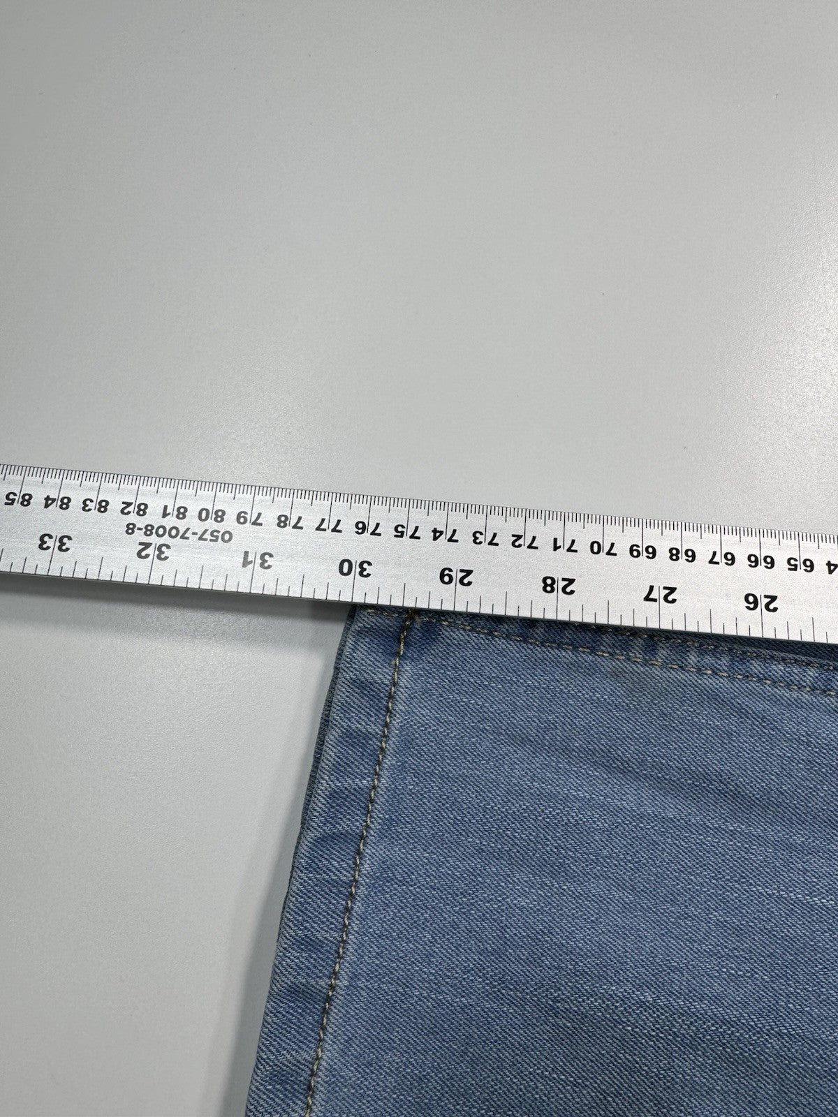 Diesel Jeans Mens 32x30 Blue Wash Regular Straight Button Closure 100% Cotton