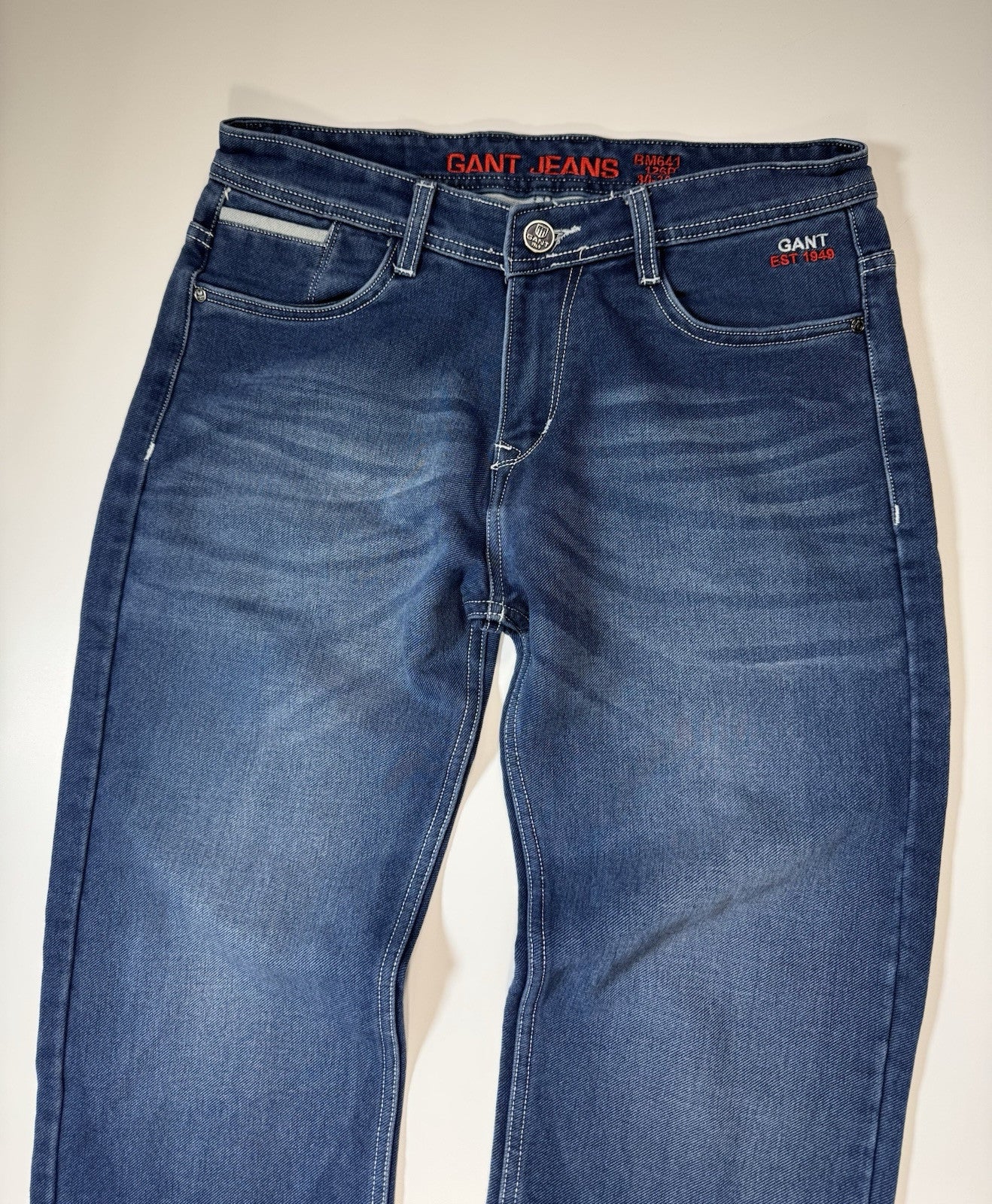 GANT Jeans Mens 32x28 Regular Straight Fit Blue Heavy Denim Embroidered Pocket