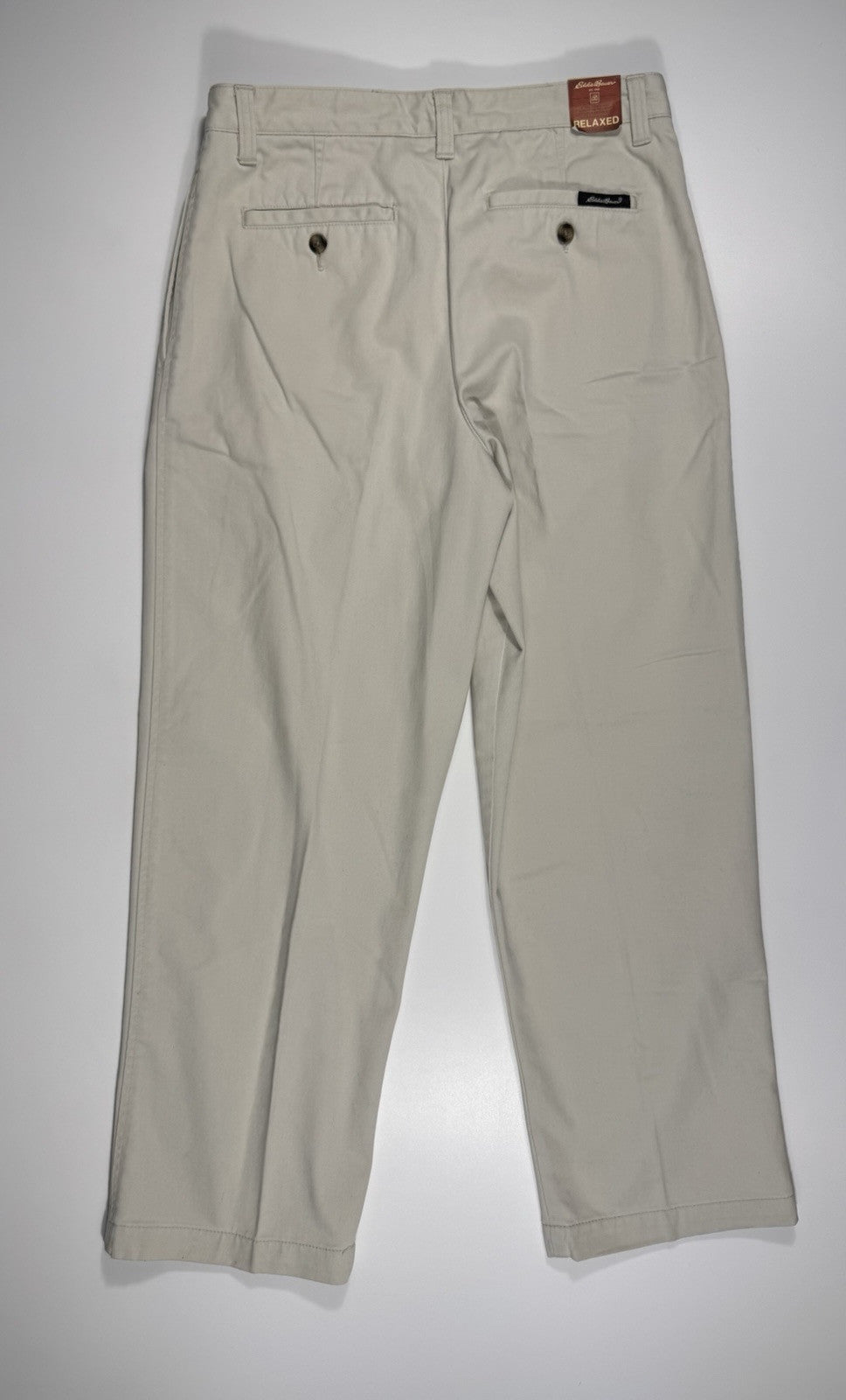 Eddie Bauer mens Khaki Wrinkle Resistant Pants Size 33/30 Performance New