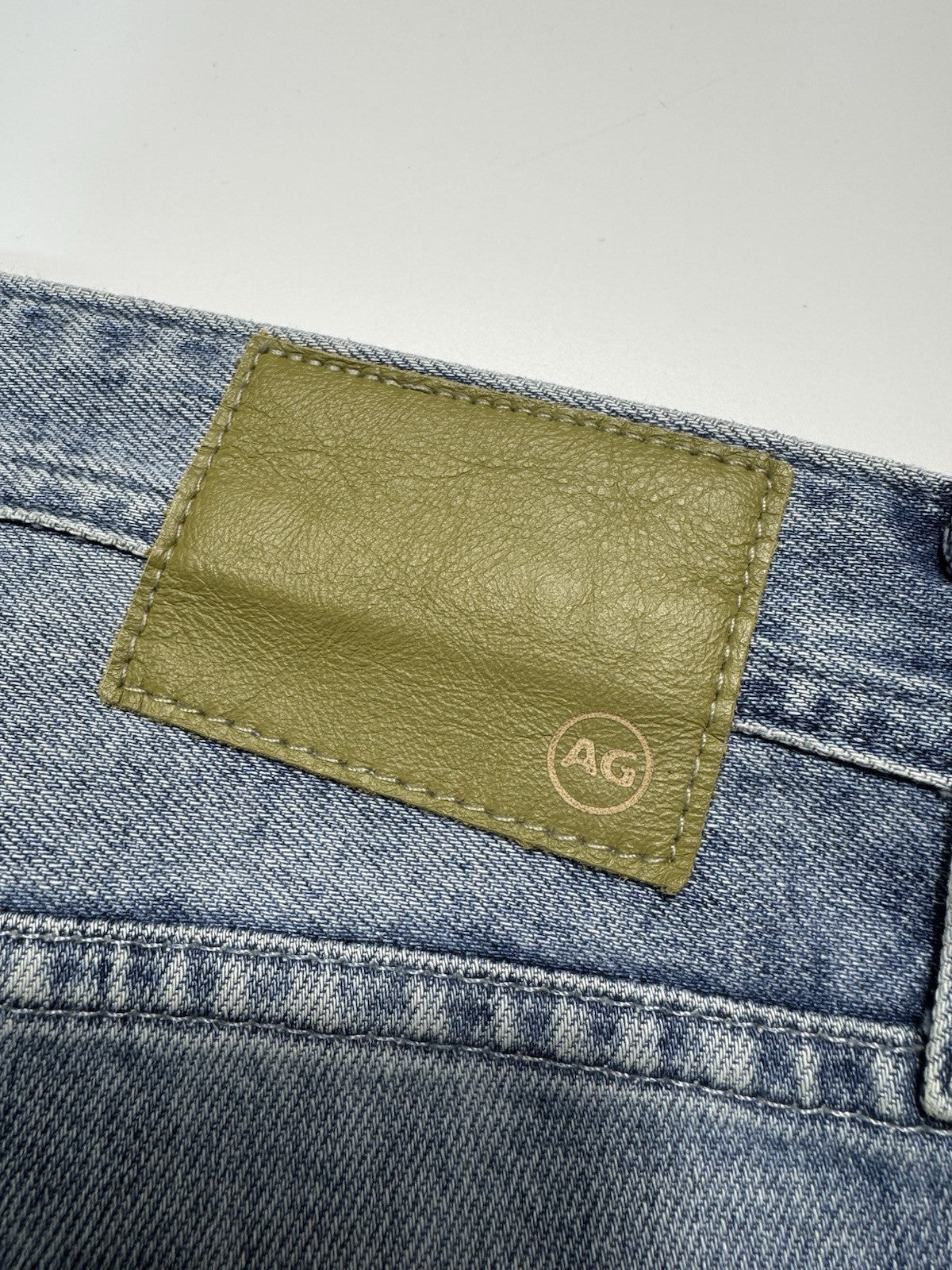 AG Jeans Light Blue Tellis Modern Slim Ag-ed Distressed Denim Jeans 33x32