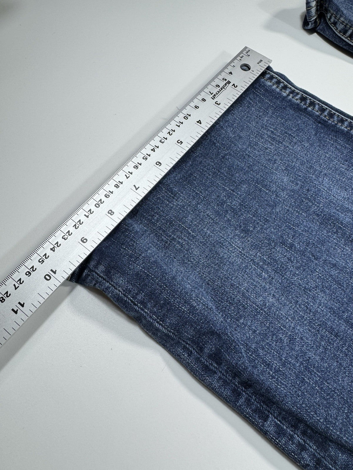 Silver Jeans Zac Men’s 38 x 32 Blue Relaxed Fit Straight Leg