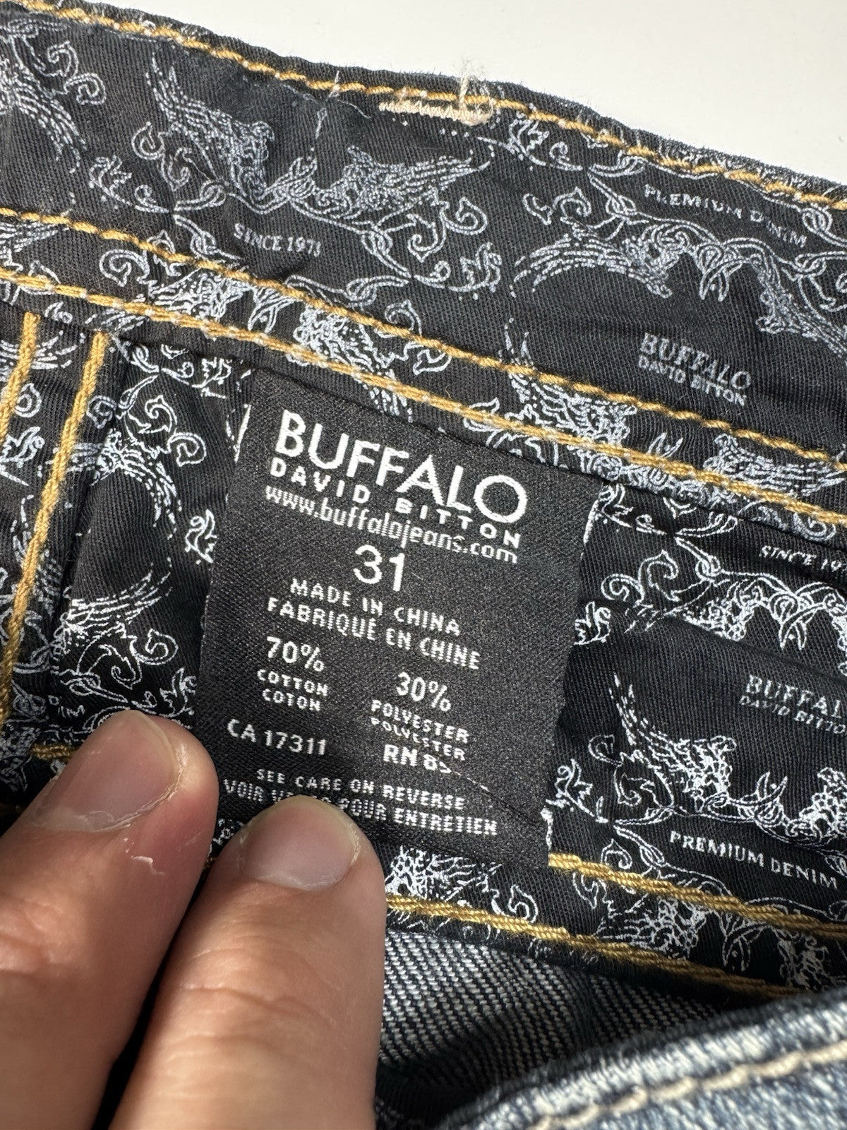 Buffalo David Bitton King Jeans mens 31x34 Blue Low Rise Slim Boot New Msrp 125