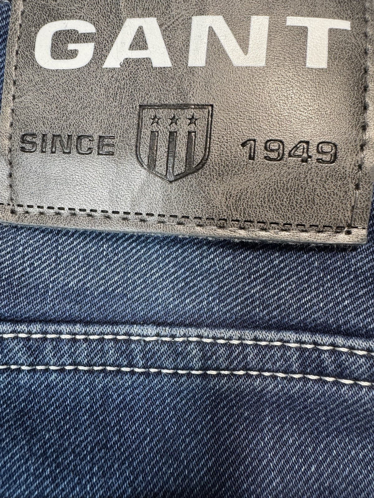 GANT Jeans Mens 32x28 Regular Straight Fit Blue Heavy Denim Embroidered Pocket