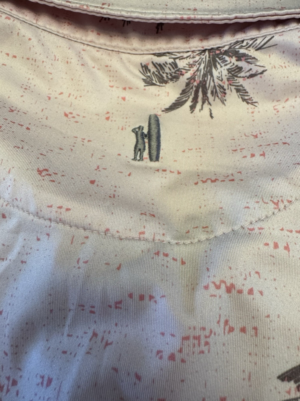 Johnnie-O mens XL Golf Performance Polo Pinks Sands With Palm Trees