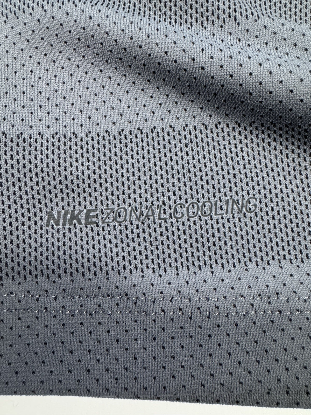 Nike Zonal Cooling Polo Shirt Men’s Size Small Grey Striped Golf Short Sleeved