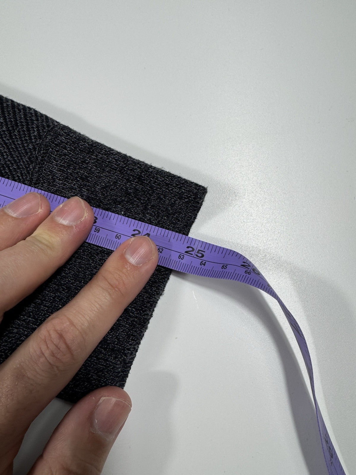 Robert Graham 1/4 Zip Pullover Sweater Men’s Size L Dark Gray